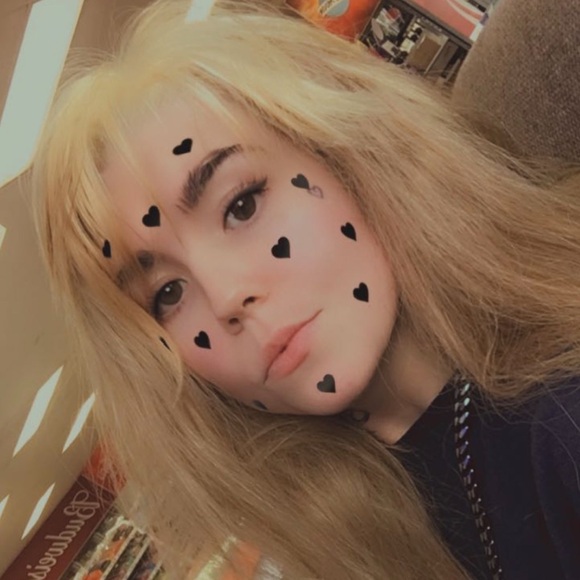 hi (: i’m miranda - Picture 2 of 5